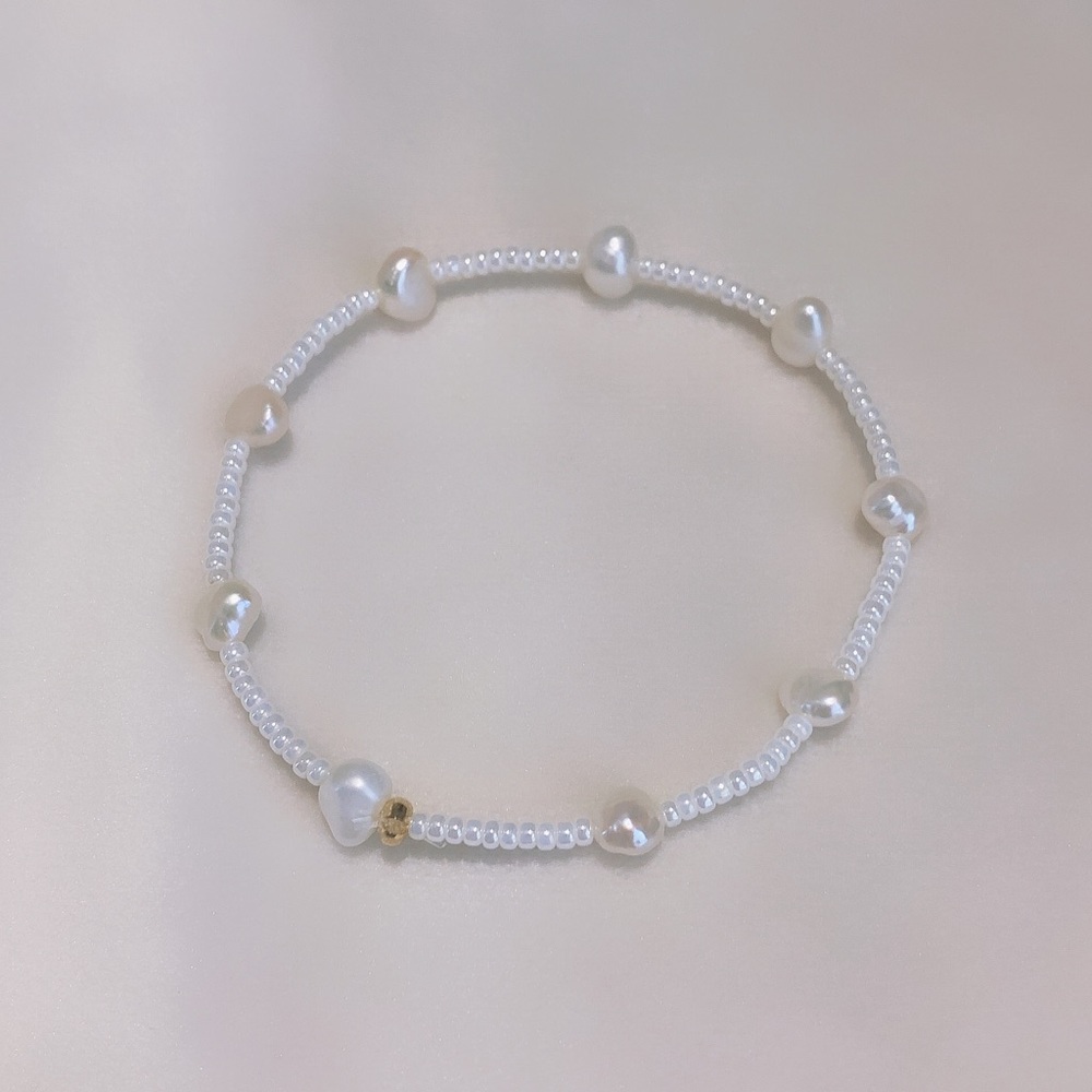Beaded Bracelet with Freshwater Pearls